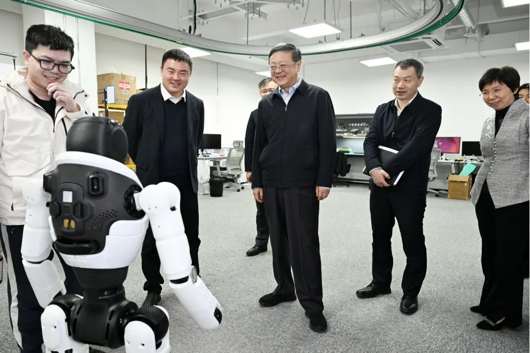 上海市委书记陈吉宁专题调研威廉希尔机器人